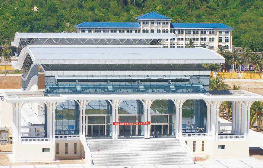 某部國防大禮堂（含大型建筑幕墻、鋼結(jié)構(gòu)工程）.jpg
